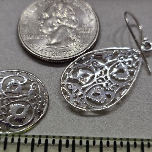 IBB Teardrop Filigree Cutout Drop Earrings 925 Silver Like-New - Picture 8 of 10